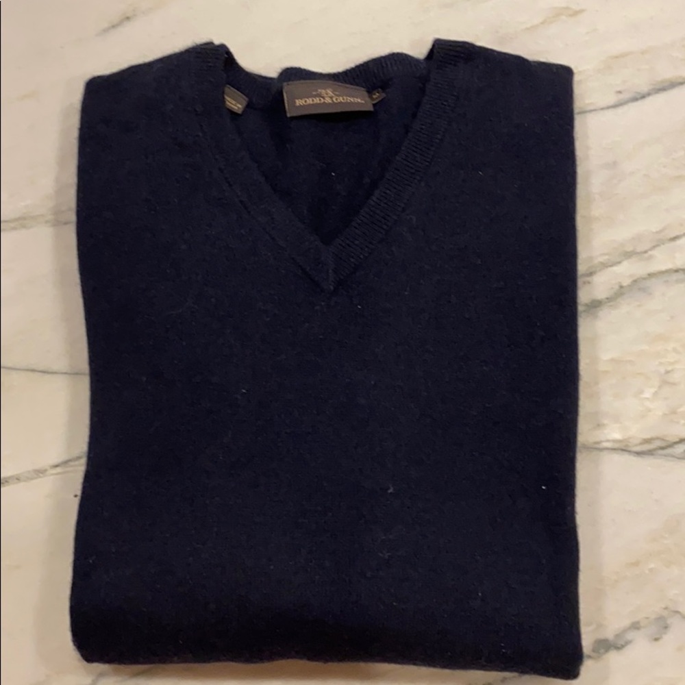 Rodd & Gunn V neck sweater